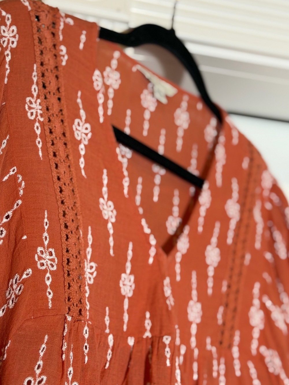 American Eagle~Boho~Terracotta~White Embroidered Eyelet~Lace~Tunic Top~Size LG/G - Picture 7 of 16